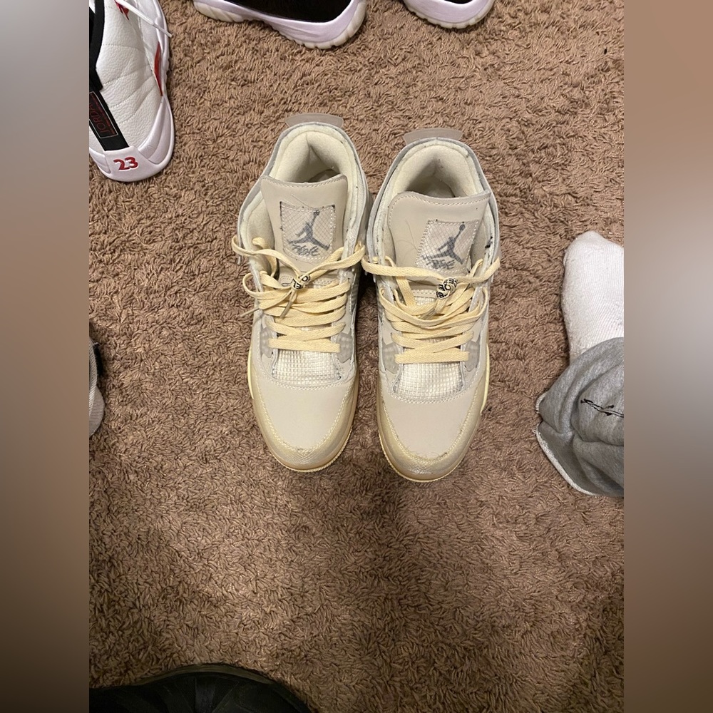 Jordan 4 Sail (off-white)